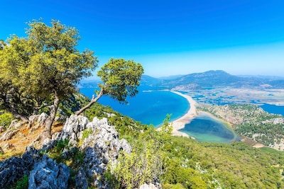 Sakin bir konumda Yeni Lüks Villa.