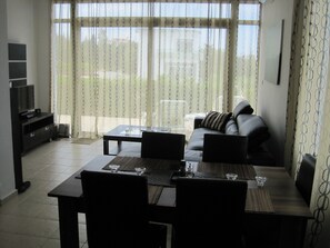 Open plan Living/Dining area