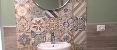 bagno camera salvia