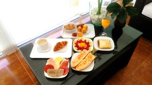 Breakfast meal