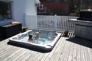 Jacuzzi on the main patio
