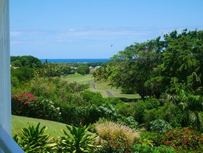 Vue sur Golf et mer de la Villa