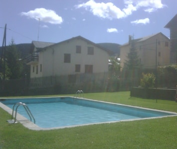 Alp, La Cerdanya, Apartment with pool - HUTG: 019796