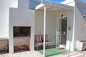 BBQ and Private Entrance to Establishment
