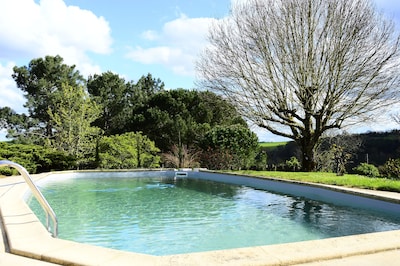 Holiday house large pool 8/10 pers MAY TO SEPTEMBER * heated pool
