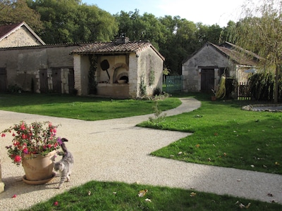 Casa de carácter, 3 *, en una granja en Poitou (86310)