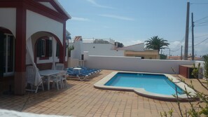 POOL AREA VILLA HELENA
