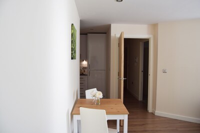 Newly refurbished, Greater London. Morland House Apartment 1