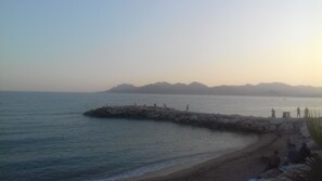 L'Estérel et la mer comme horizon