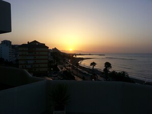 Stunning sun rise over the mountin 