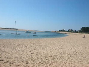 The laguna and the beach at low tide.