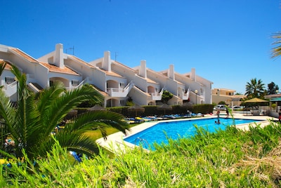 Apartment mit Gemeinschaftspool zu Fuß zum Strand, Stadtzentrum