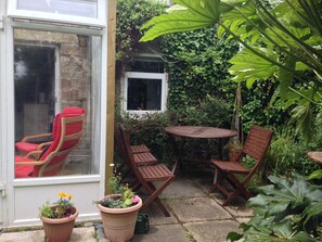 outside garden sitting area