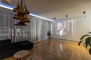 Living room - Cinema projector