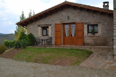 Self catering El Permanyer for 8 people