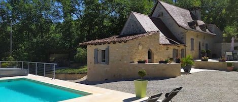 vue du pool house