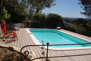 Salt Water Swimming Pool 8.29m X 3.64m