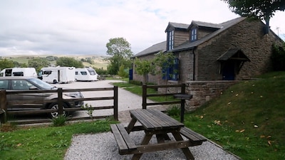 Hay barn cottage at New Mills Marina 