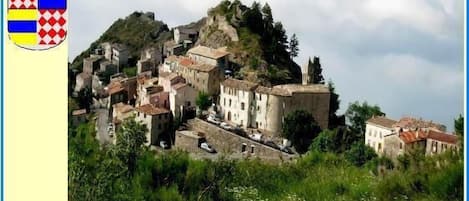 Village d'Ascros