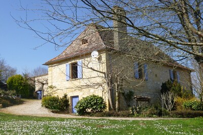  CASA independiente WIFI gratuito Pueblo medieval Jardín LAC- BERGERAC-SARLAT