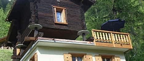 Chalet Cuckoo - the Raccard is the bedroom