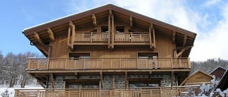 Le Bachal - the whole chalet