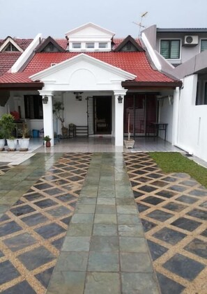 Subang Homestay in USJ 2 - Subang Jaya