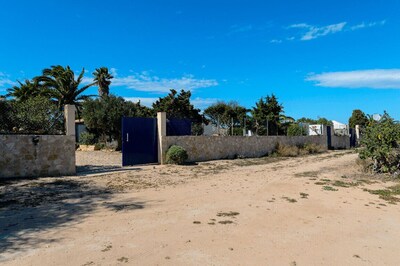 Find tranquility in the center of Formentera in this comfortable LOFT