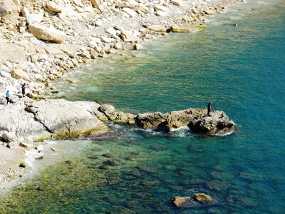 Apartment in complex with direct access to the sea