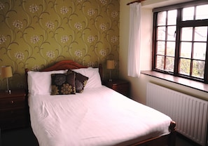 Comfortable double bedroom