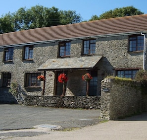 Manor Cottage