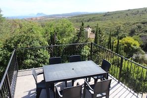 Sun Terrace - Outside Dining Area