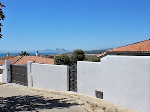 Entrance to House - Seaview