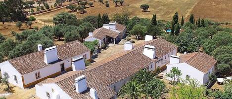 Monte Papa Toucinho: Vista panoramica de la finca