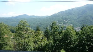 Vue depuis lâhĂ©bergement
