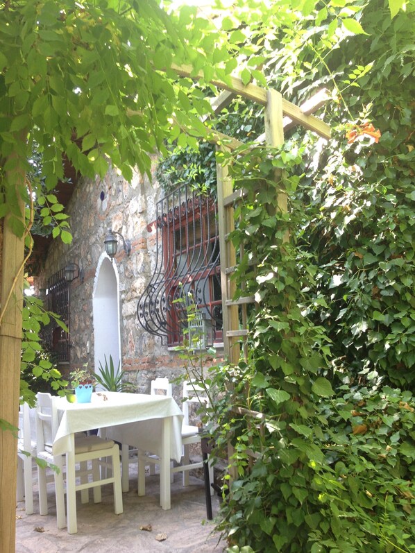 Quince Cottage