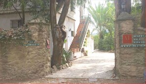 Einfahrt Finca San Ambrosio