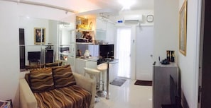 Daily  \ Monthly Rent in Central Jakart