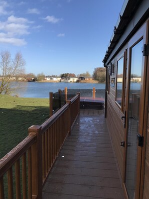 Side decking