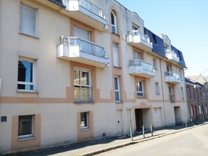 Propriété, Bâtiment, Quartier, Zone Résidentielle, Appartement, Maison, Architecture, Immobilier, Ville, Balcon