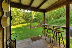 JME Retreat- Outdoor breakfast view