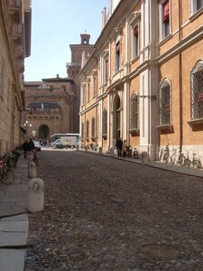 De Prati Apartamento Bolsa de Valores, en el corazón de Ferrara