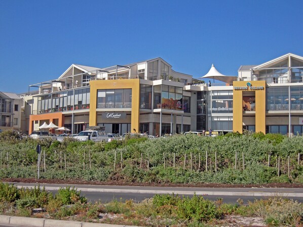 Seaside Village Centre, view of the centre from the outside