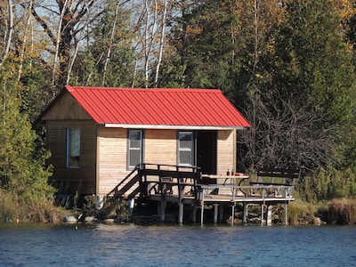 Waterfront Cabin On Private Trout Lake