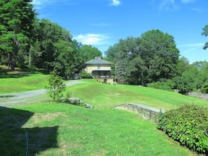 In Forester's Cottage shadow. Easy access between houses, but complete privacy.