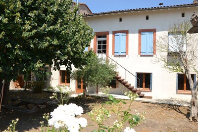 Gran casa de pueblo con jardín 24 km Toulouse