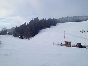 Nursery slope/blue run down to the village