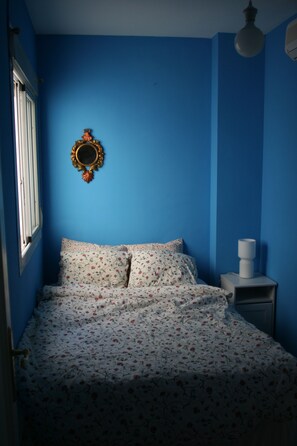 bedroom blue