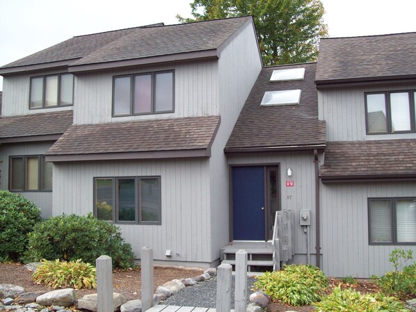 My Home could be yours for an exciting weekend or more. Go for it! Make Memories