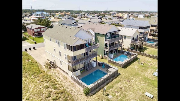 OBX LIFE IV Your Summer Fun Destination in the OBX! Aerial View of Property 